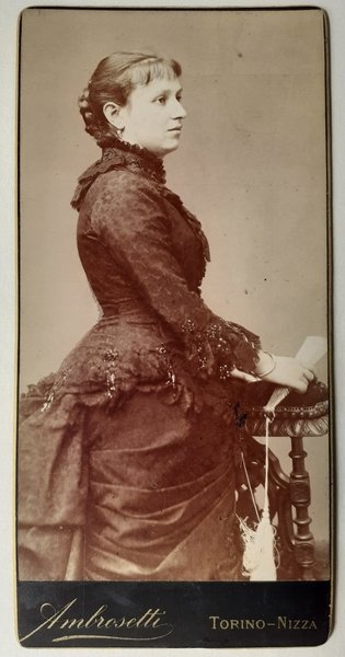 Albumina formato album, fotografo Ambrosetti Torino-Nizza 1880 circa