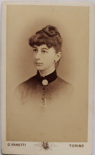 Albumina ritratto di Luisa Panseri Francesetti di Mezzenile 1880 circa