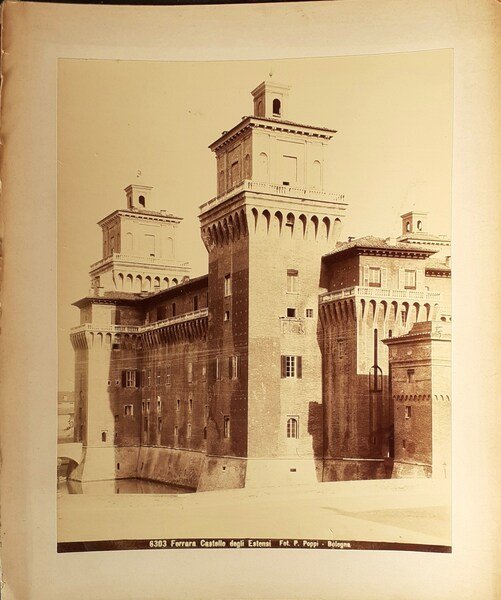 Albumina Ferrara Castello degli Estensi Fotografia P. Poppi 1880 circa