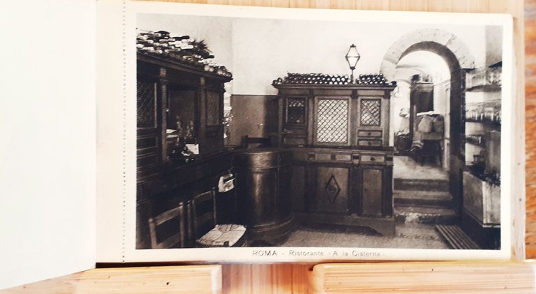 album contenente 13 cartoline Ristorante "A La Cisterna" Roma 1930 …