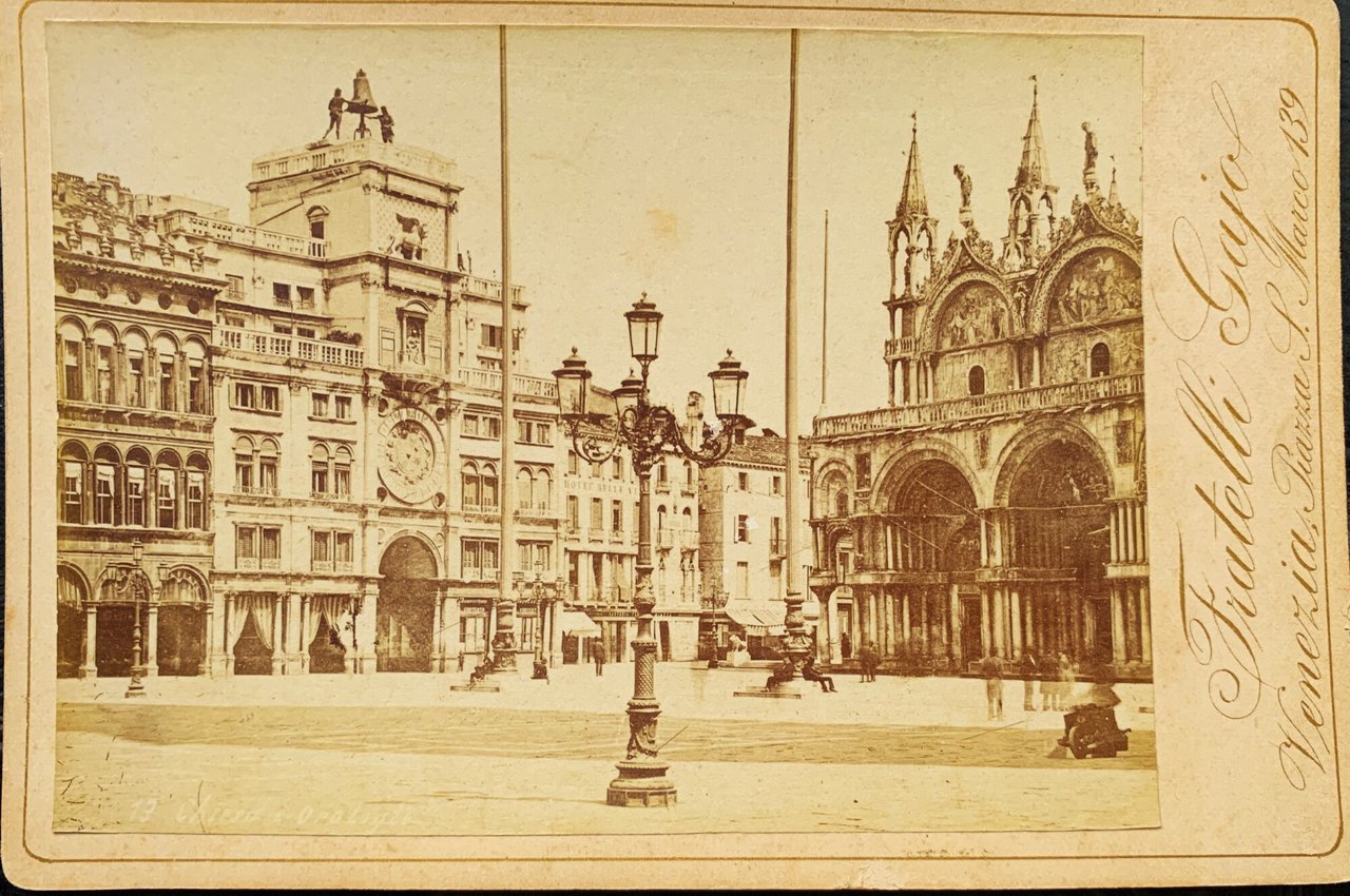 Albumina Venazia Chiesa e Orologio | Immagine principale