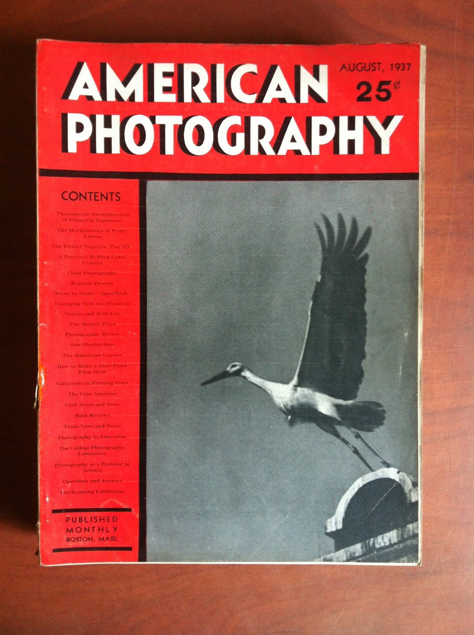 American Photography n^ 8 August 1937 - E11392