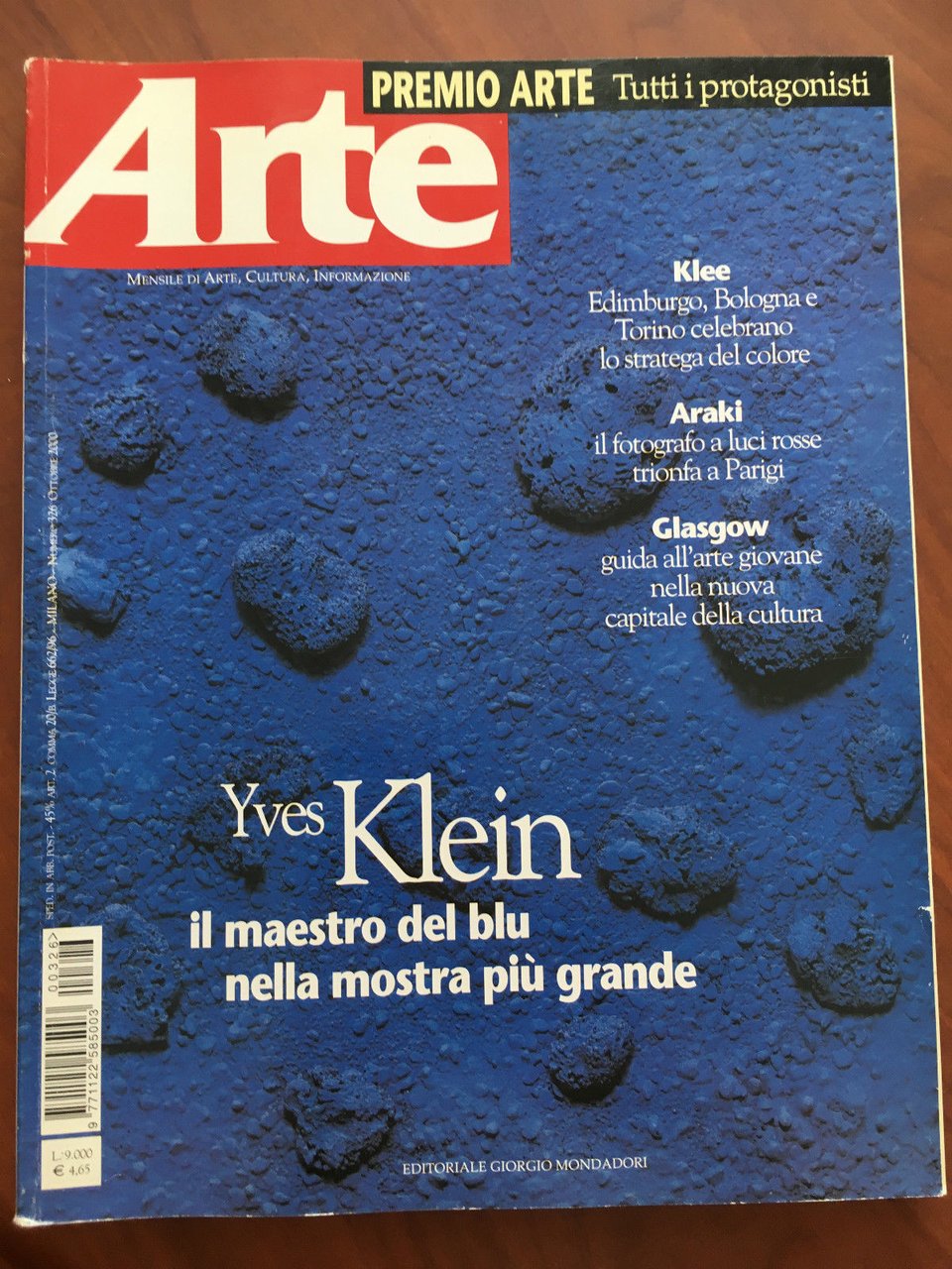 ARTE n^ 326 Ottobre 2000 Cover: Yves Klein - E21786