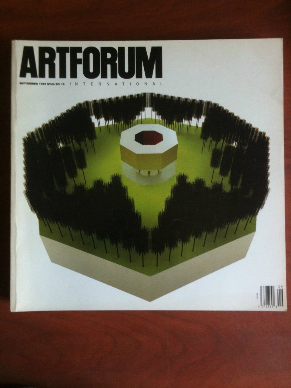 Artforum September 1995 Cover: Katharina Fritsch