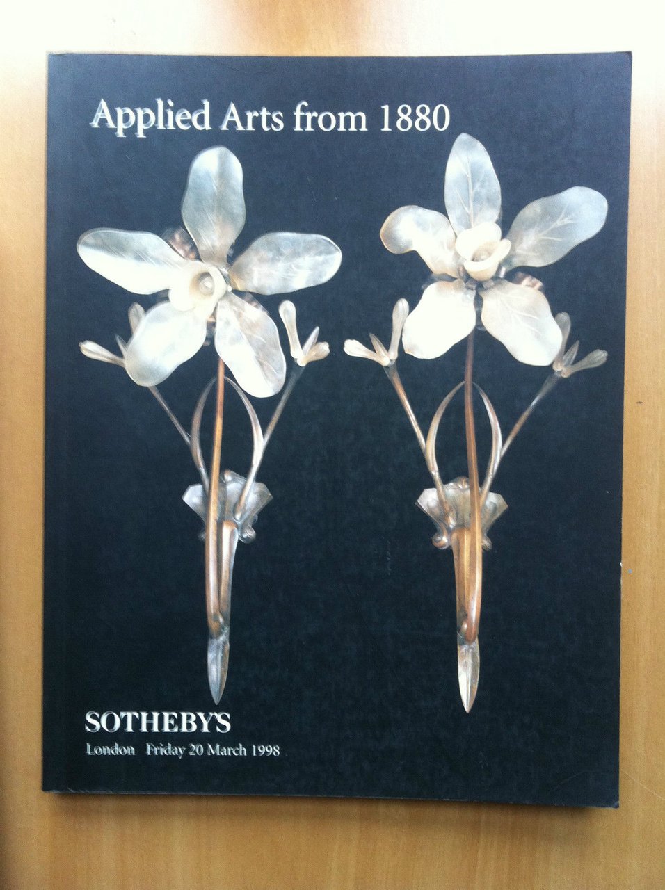 Auction catalogue Sotheby's Applied Arts from 1880 London 1998 - … | Immagine principale