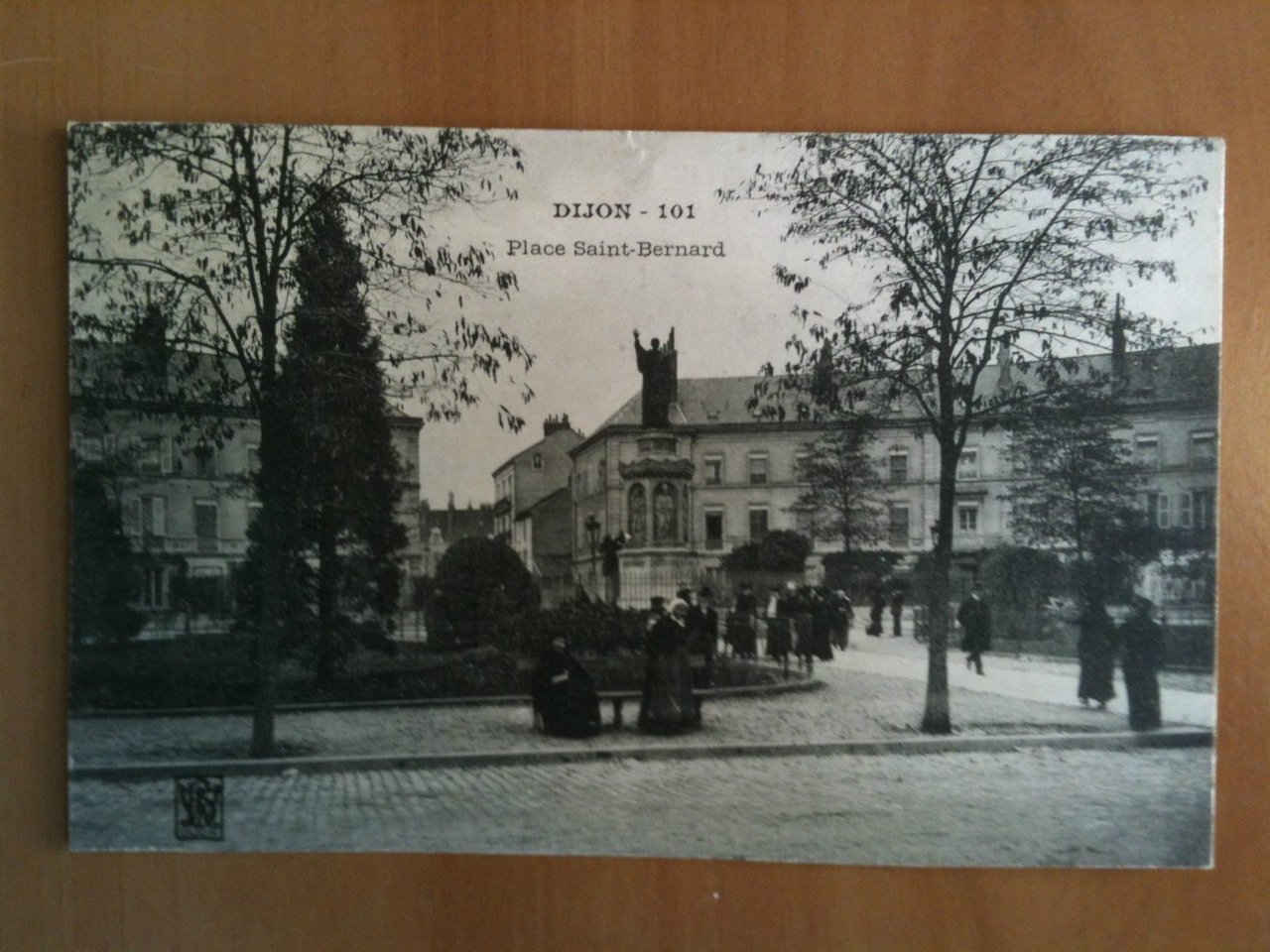 Cartolina/Carte postale inizi '900 Dijon Place Saint Bernard - viaggiata