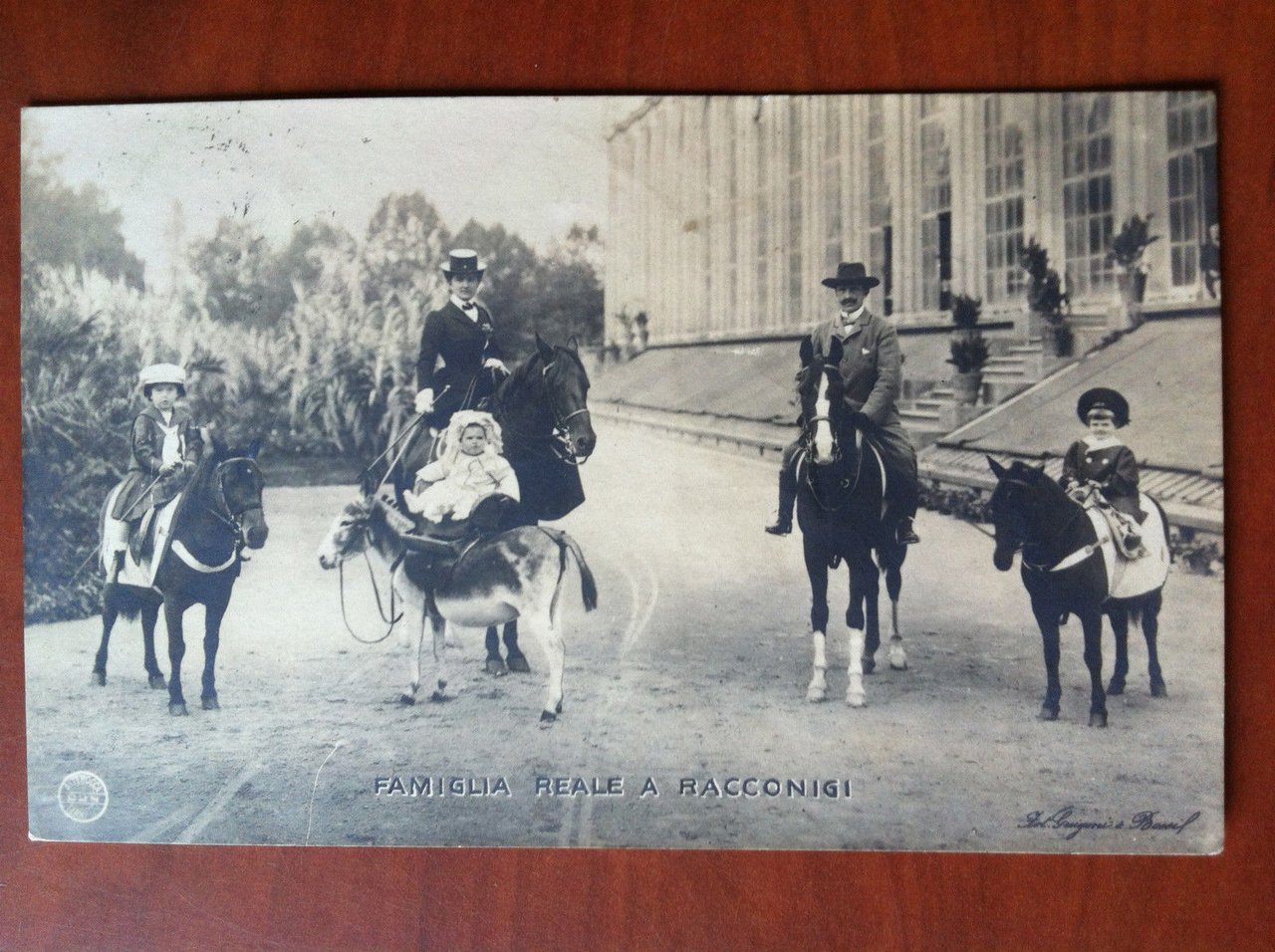 Cartolina inizi '900 Famiglia Reale a Racconigi viaggiata - E14622