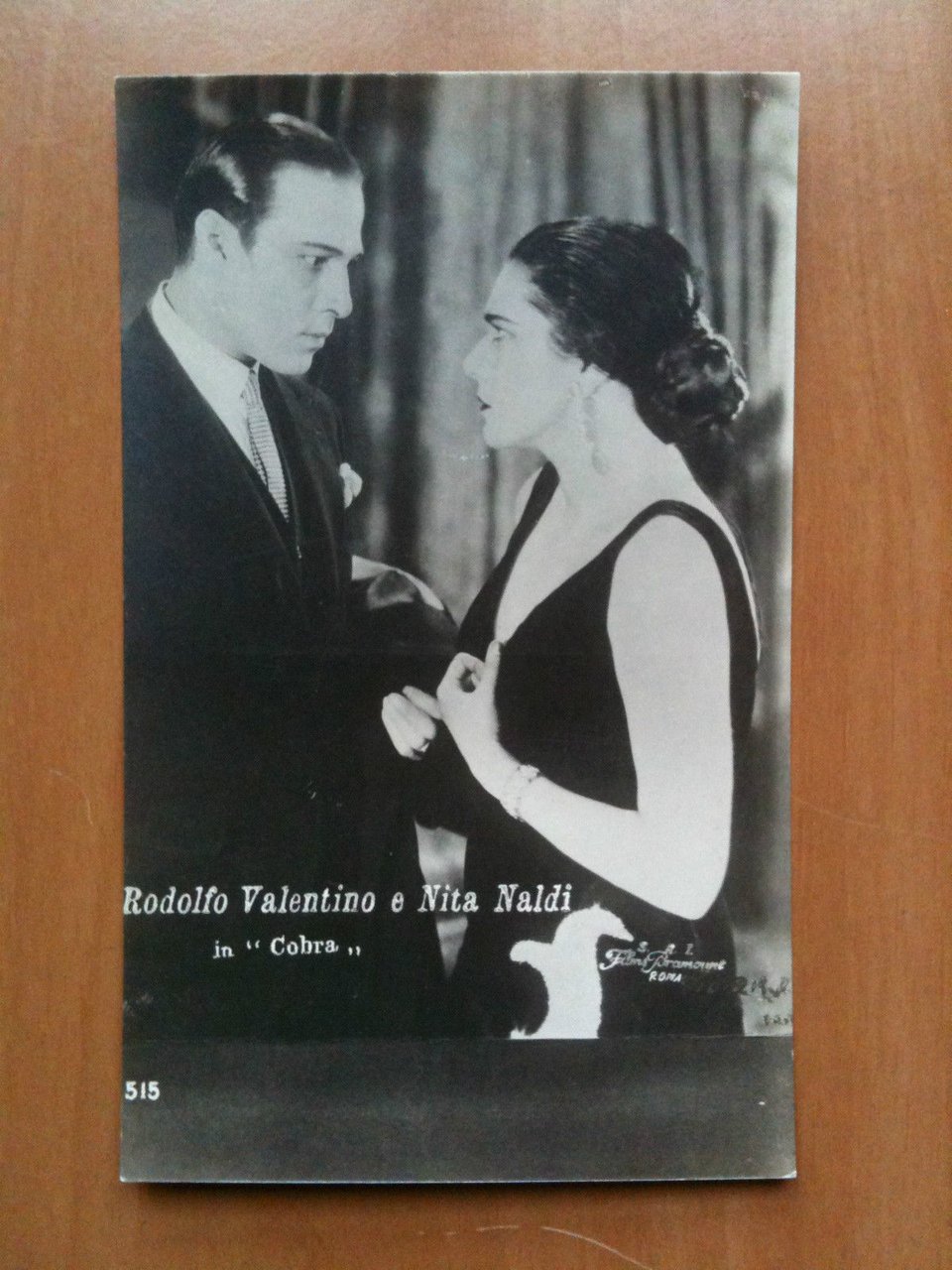 Cartolina originale anni '20 Rodolfo Valentino "Cobra" - non viaggiata