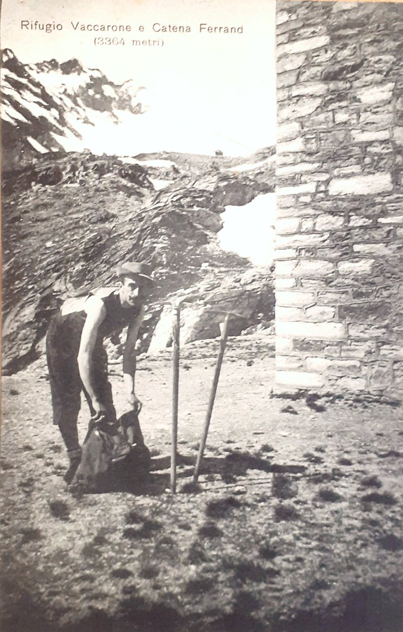 Cartolina originale Rifugio Vaccarone e Catena Ferrand 1917 ca.