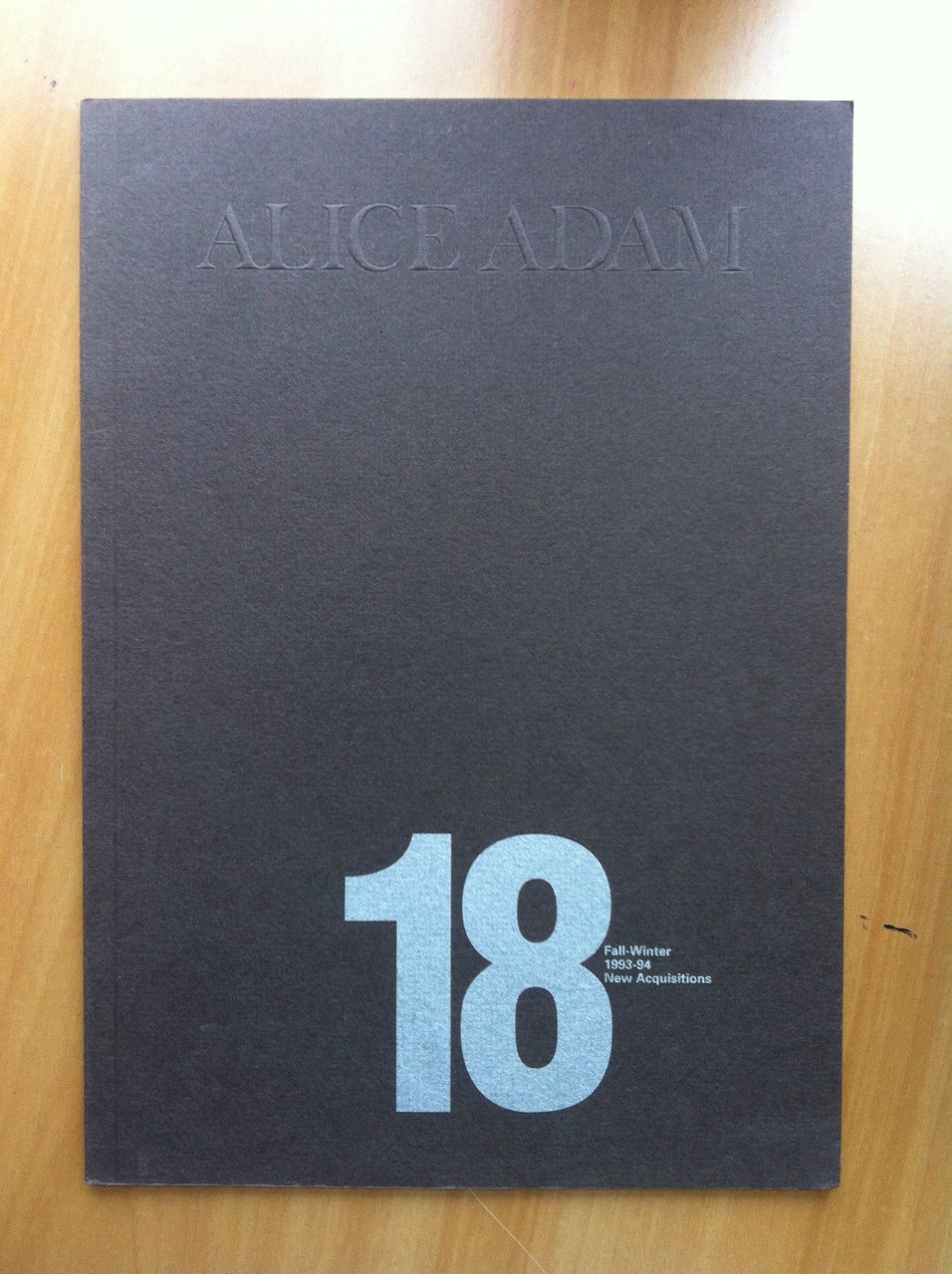 Catalogo mostra 18 New Acquisitions Alice Adami Fall/Winter Chicago 1993 …