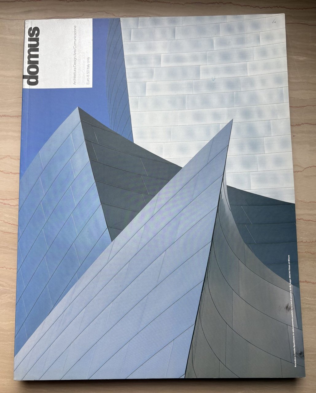 domus 863 Architettura/Design/Arte/Comunicazione Architecture/Design/Art/Communication Ottobre/October 2003 | Immagine principale