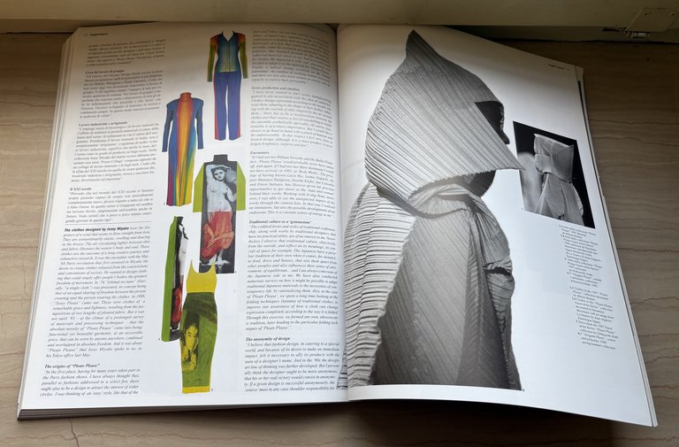 domus. Architettura Design Arte Comunicazione / Architecture Design Art Communication …