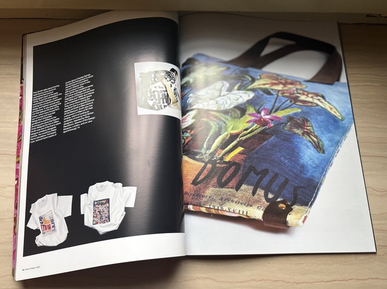 Domus Fashion. Supplemento a/Supplement of Domus 858 Aprile/April 2003