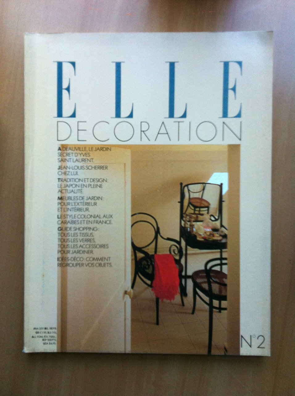 ELLE Decoration n^ 2 Mars 1988 - E16713