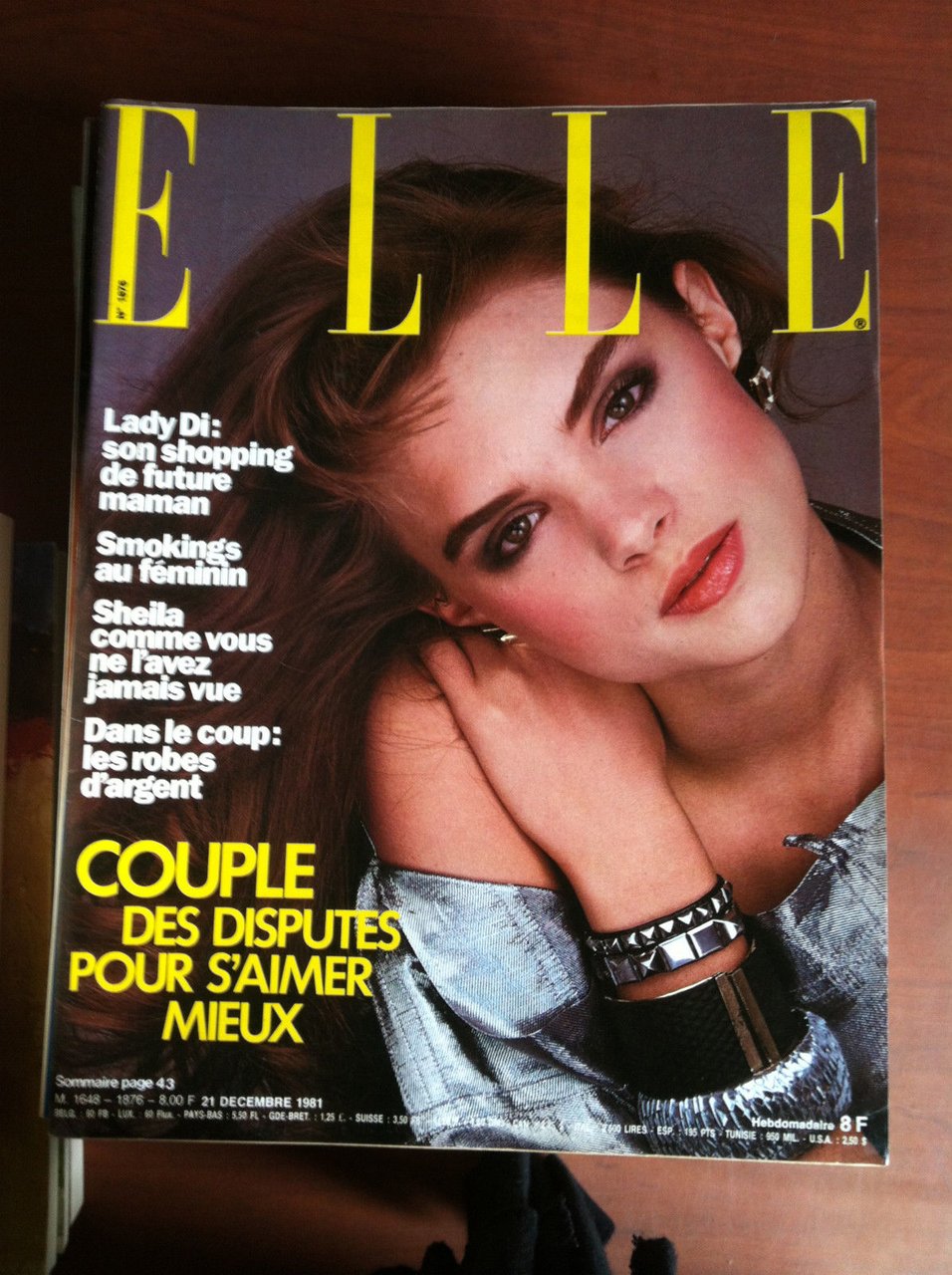 ELLE France n^ 1876 Décembre 1981 - E11997
