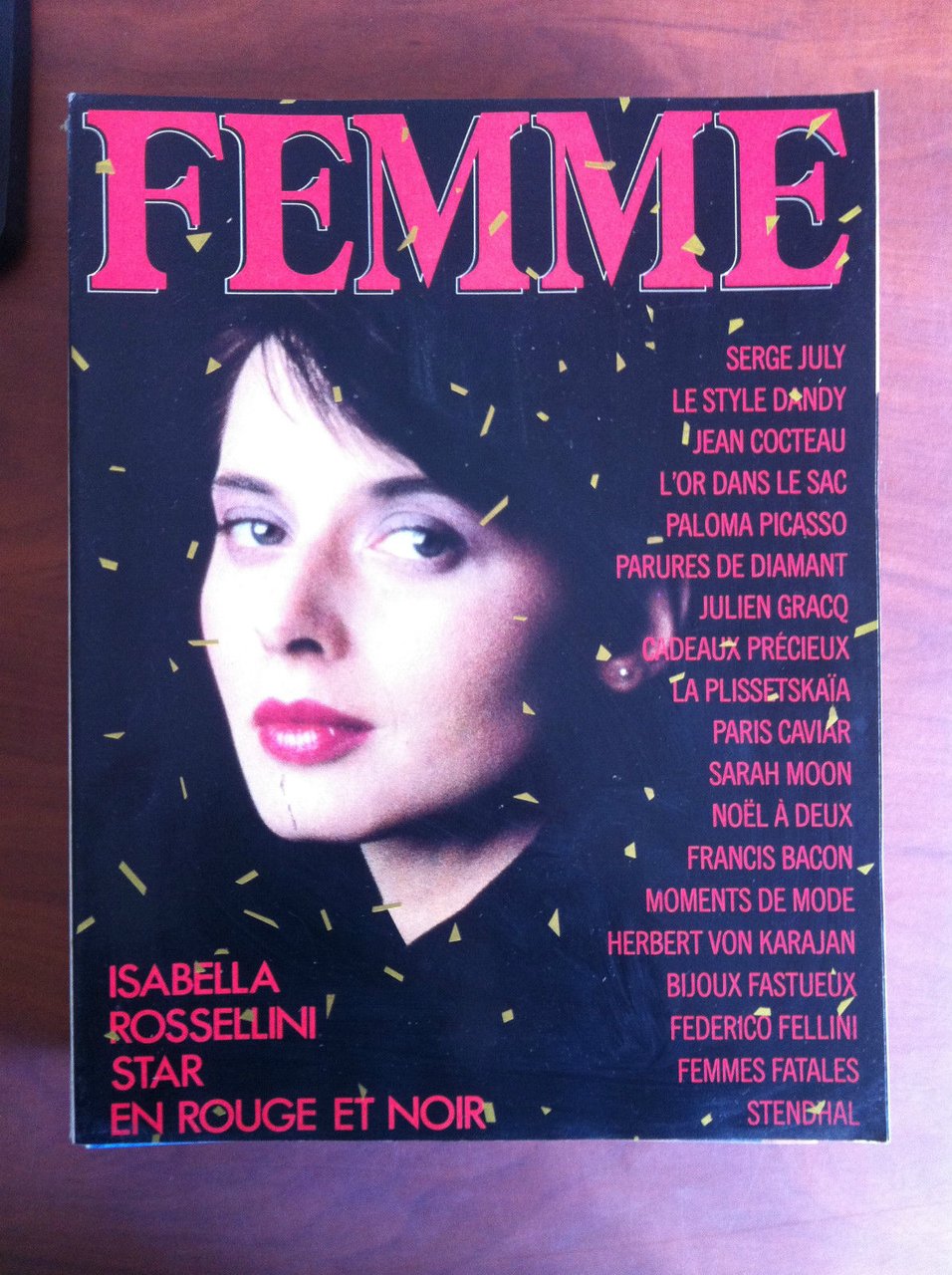FEMME n^ 11 Décembre 1985 Janvier 1986 couverture: Isabella Rossellini …
