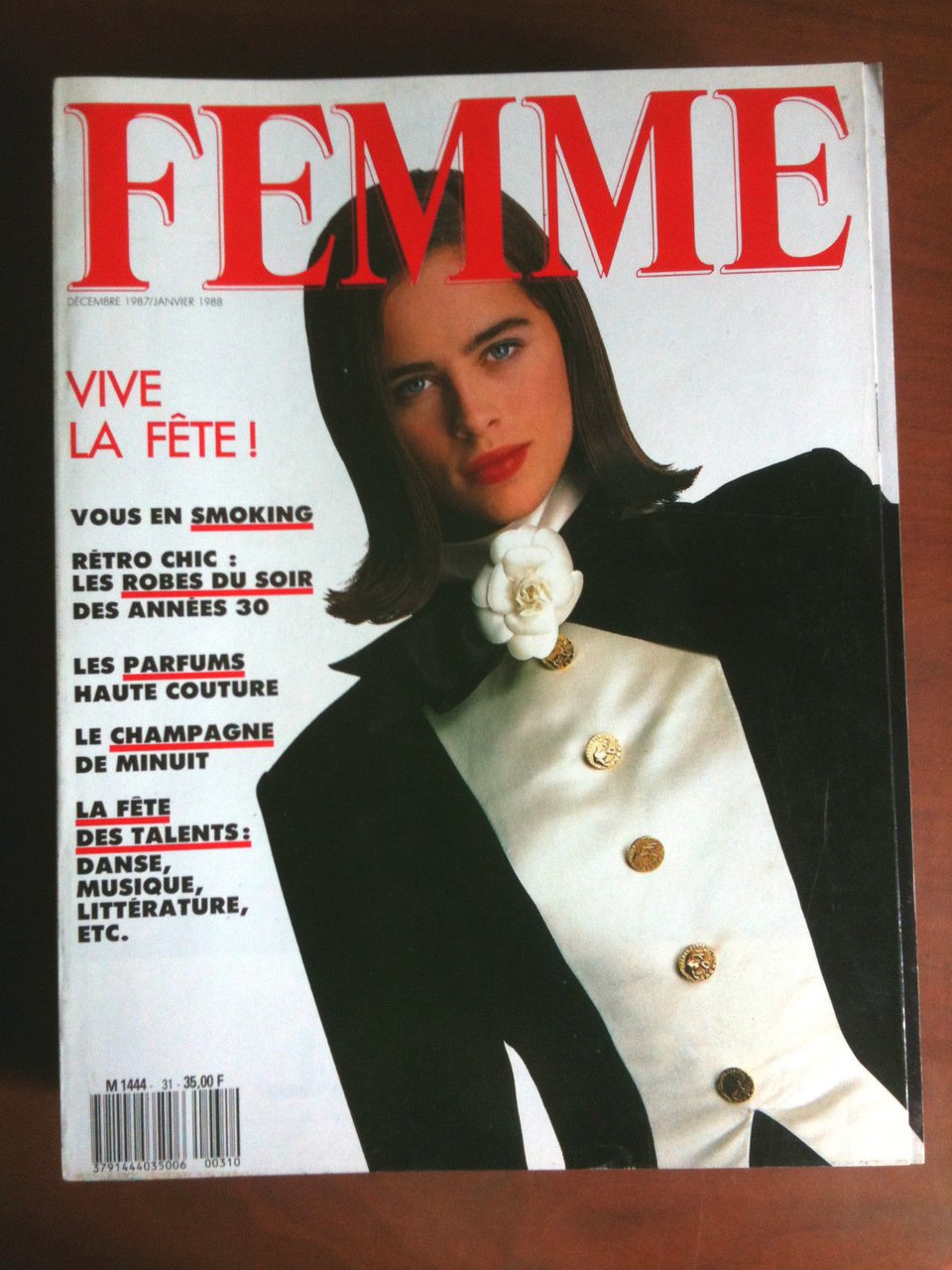FEMME n^ 31 Decembre 1987 Janvier 1988 - E12973