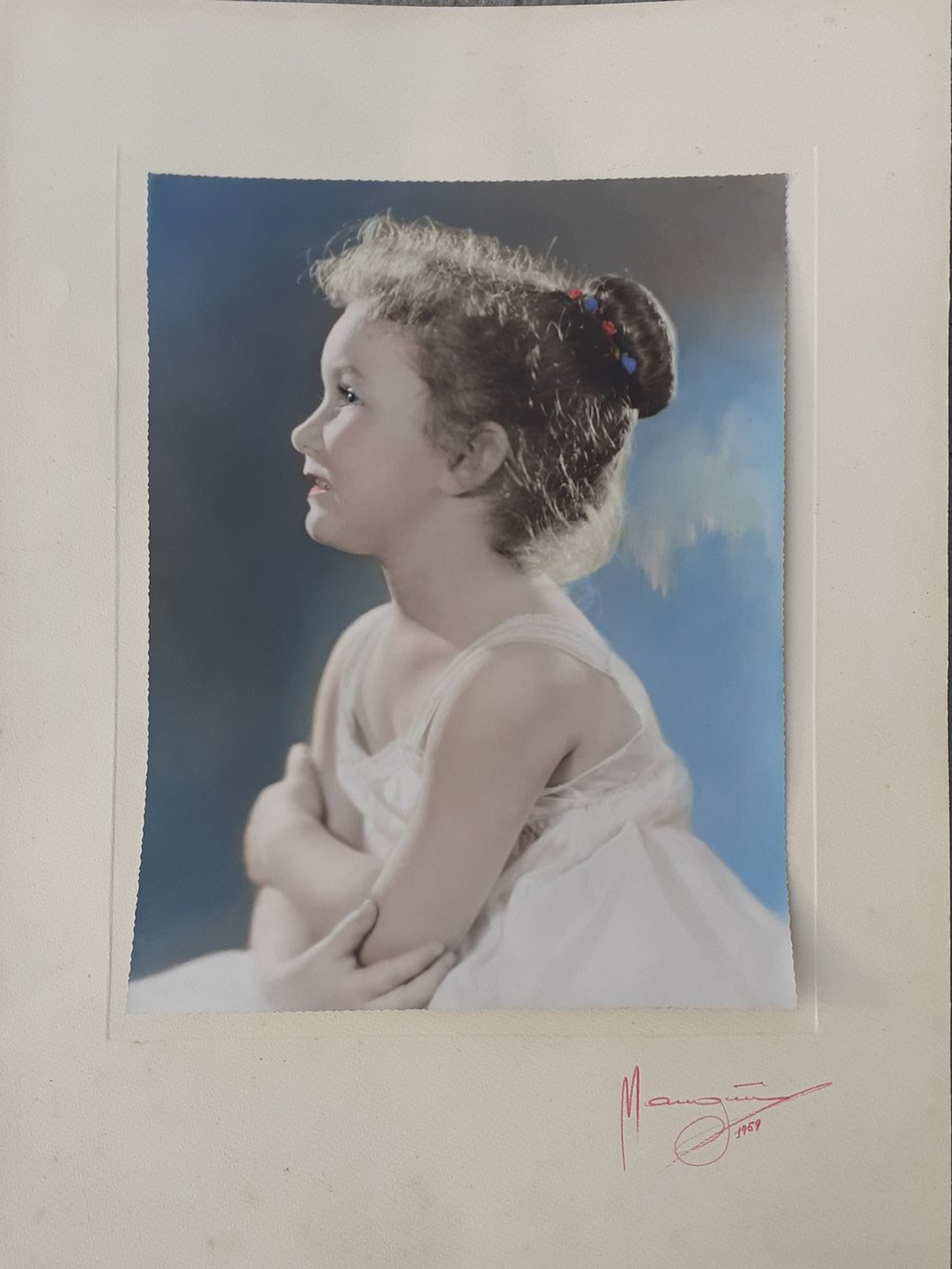 Fotografia Mangini ritratto colorato manualmente Torino 1959