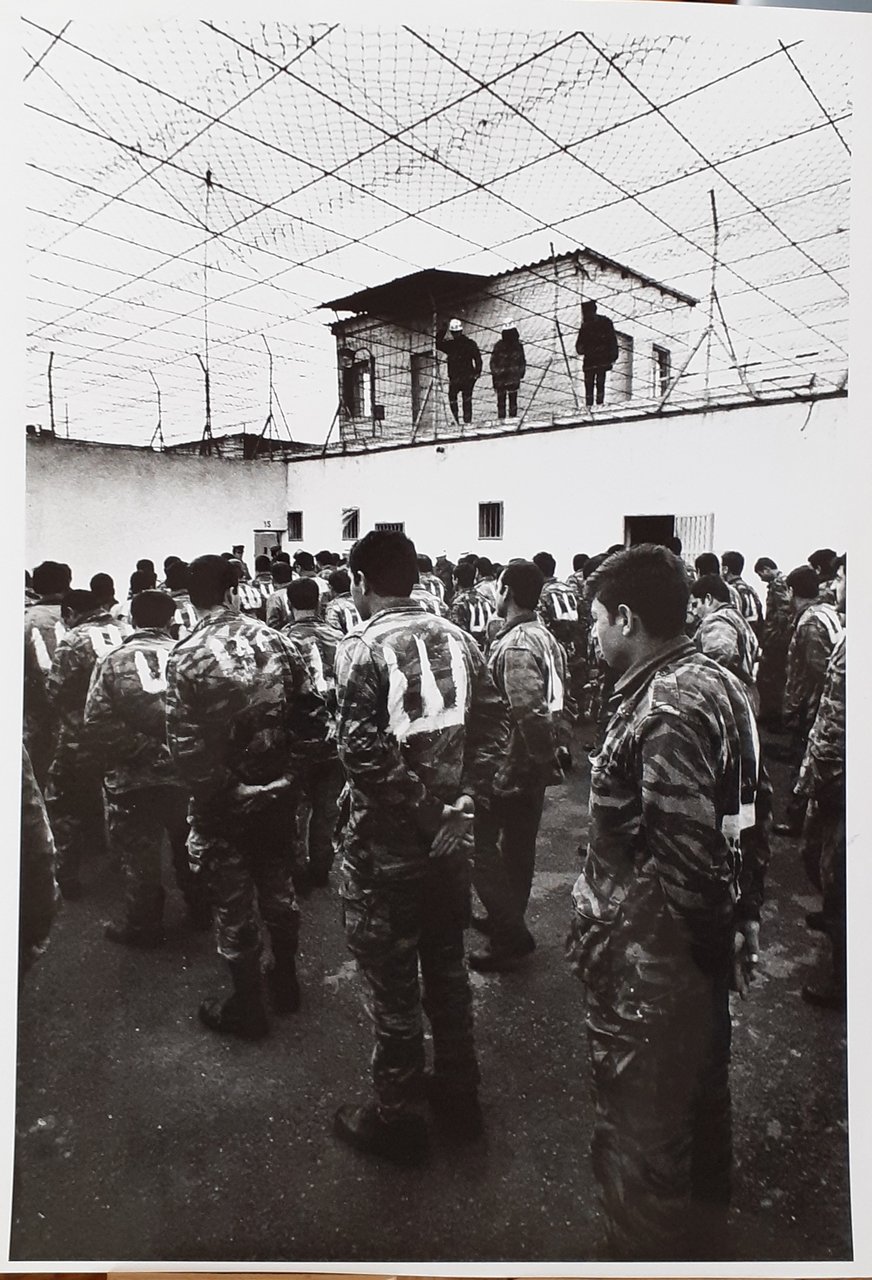 Fotografia originale Roberto Schezen "Israele. Prigionieri Siriani durante l'ora d'aria" …