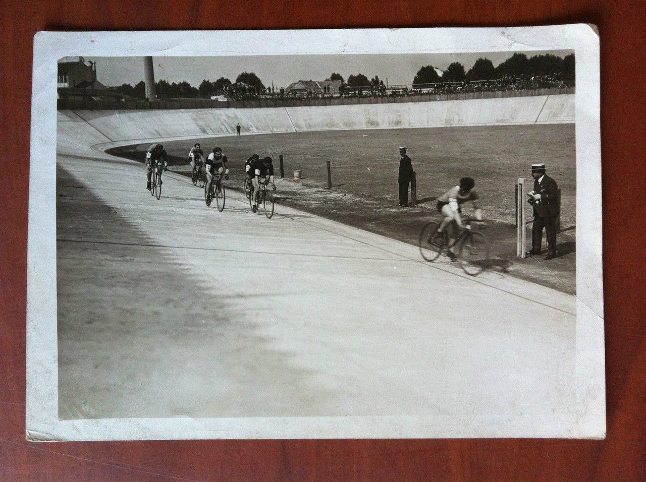 Fotografia originale Strazza anni '30 Riunione ciclisti in pista - …