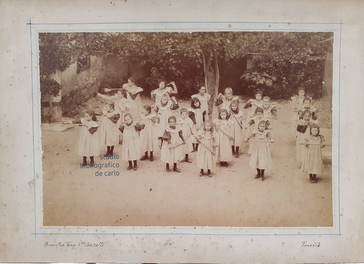 Ingrandimento albumina " gruppo Ginnico" foto F.lli Garatti Treviso 1980 …