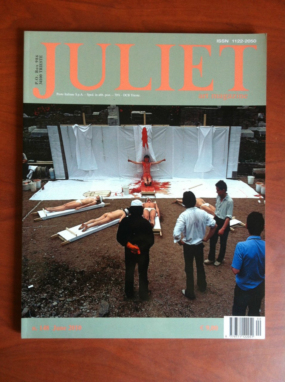 Juliet Art magazine n^ 148 June 2010 Cover: Hermann Nitsch …