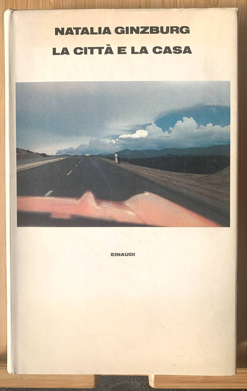 La città e La casa Einaudi 1984 1^ ed. dei … | Immagine principale