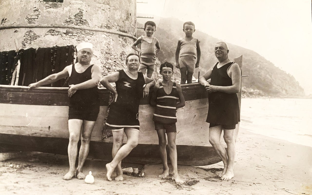 Laigueglia all'ombra della Torre Saracena