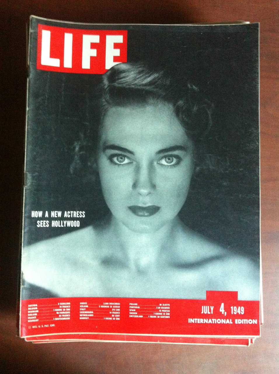 Life international Vol. 7 n^1 July 4, 1949 Cover Marta …