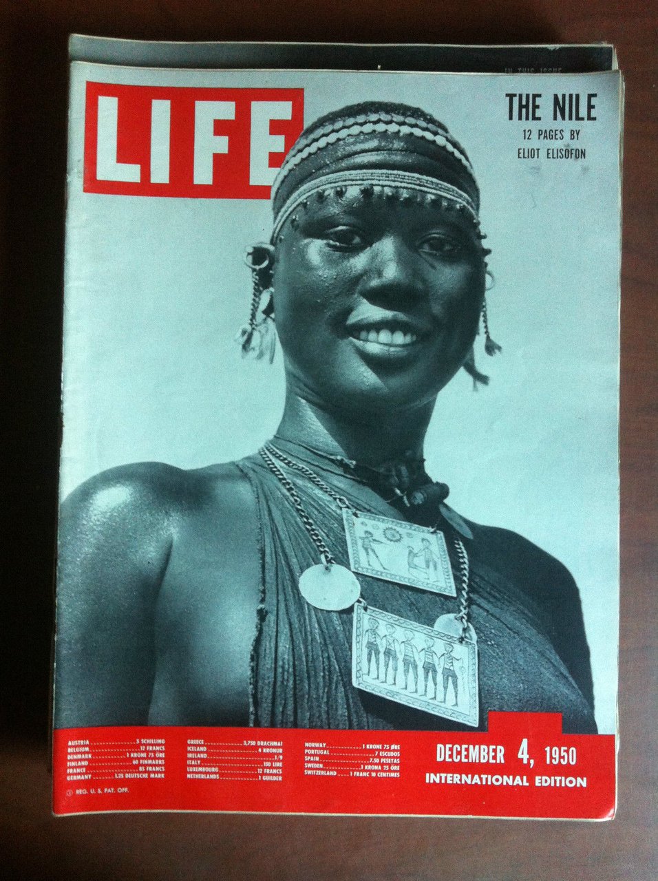 Life international Vol. 9 n^12 December 4, 1950 Cover Shilluk …