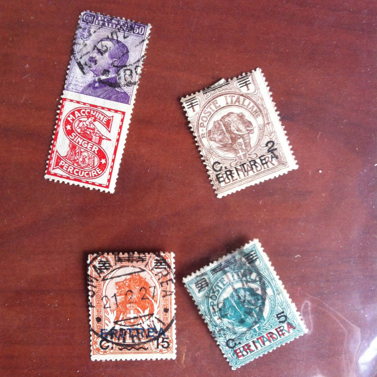 Lotto di 4 francobolli viaggiati anni '20 - E14612 | Immagine principale