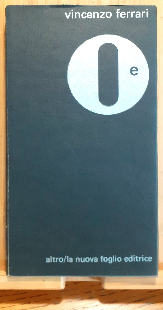 Oe (O" con all'interno una "e", nota del libraio)"