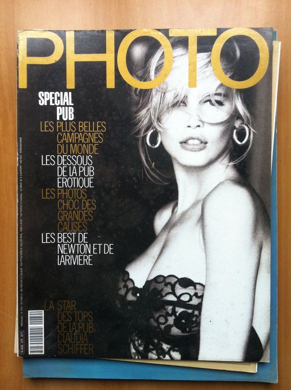 Photo n^ 279 Decembre 1990 Couverture: Claudia Schiffer par E …