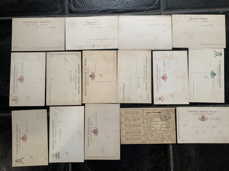 Quattordici cartoline reggimentali inizi '900 + una religiosa