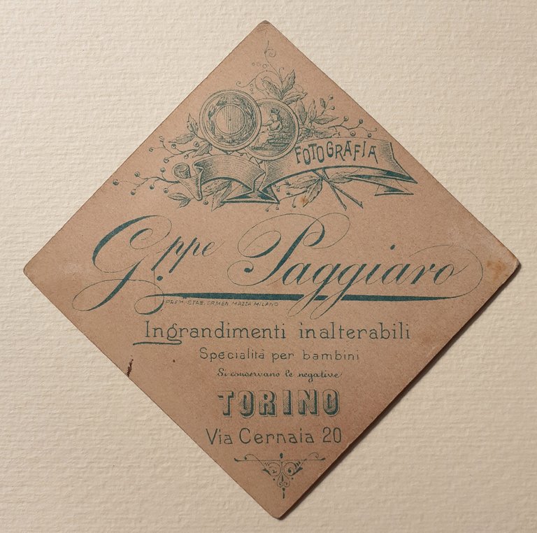 Tre albumine fotografo Giuseppe Paggiaro Torino 1880 circa