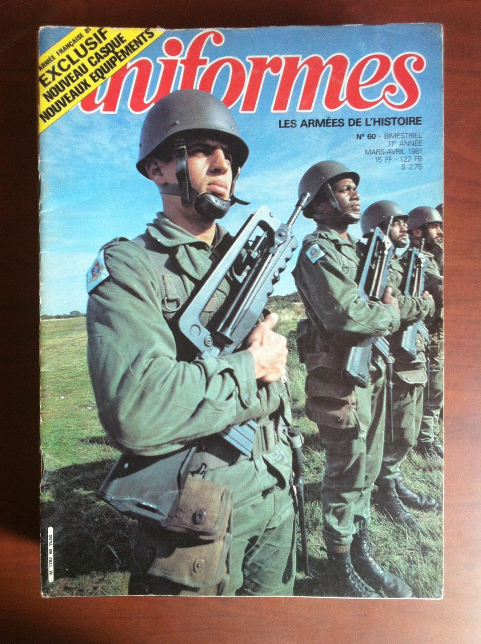 UNIFORMES Les Armes de l'histoire n^ 60 Mars/Avril 1981 - …