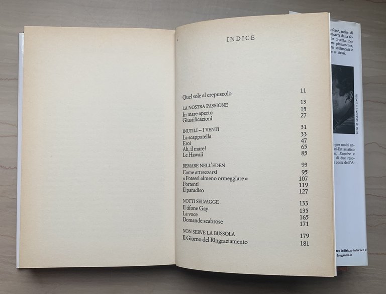 Vento scuro. La storia di un naufragio, una storia d'amore