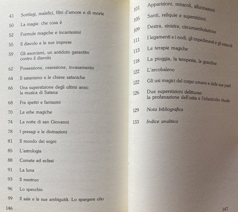 LO SPECCHIO E L'OLIO. LE SUPERSTIZIONI DEGLI ITALIANI