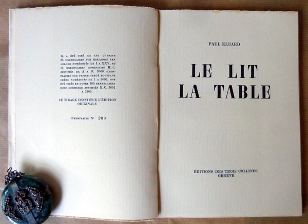 Le Lit La Table.