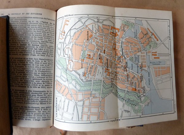 Les Guides Bleus. Sud-Ouest. Poitou-Charentes-Périgord-Quercy-Agenais.