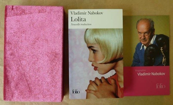 Lolita. Nouvelle traduction de Maurice Couturier. Joint Vladimir Nabokov, Biographie.