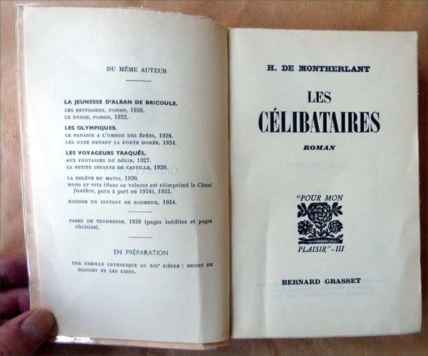 Les Célibataires.