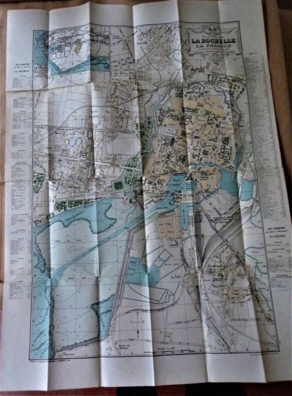 Cartes de La Rochelle-La Pallice. Plan en 4 couleurs avec …