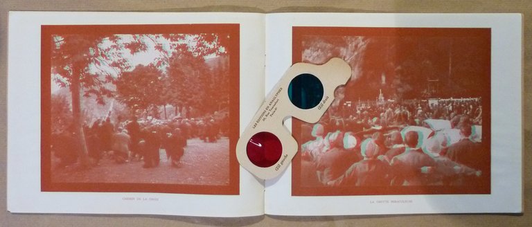 Lourdes en Relief par les Anaglyphes.