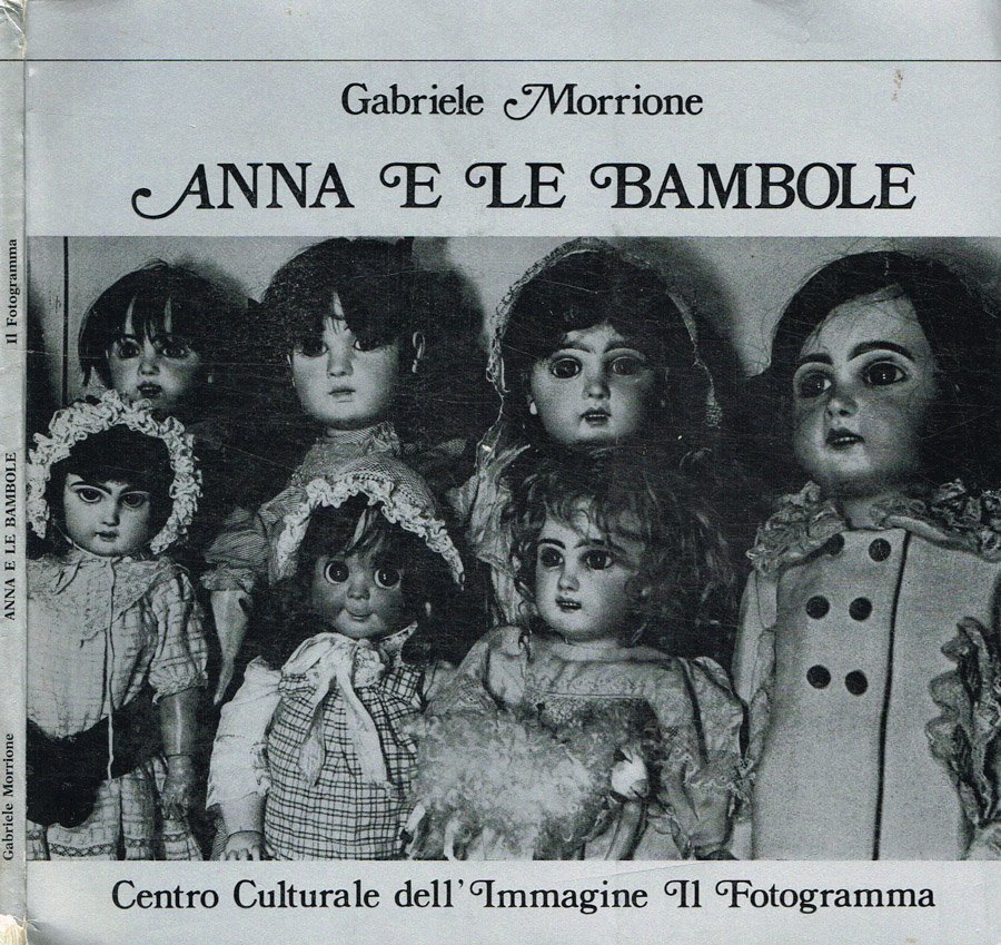 Anna e le bambole | Immagine principale