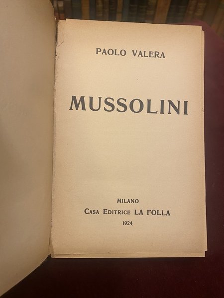 Mussolini.