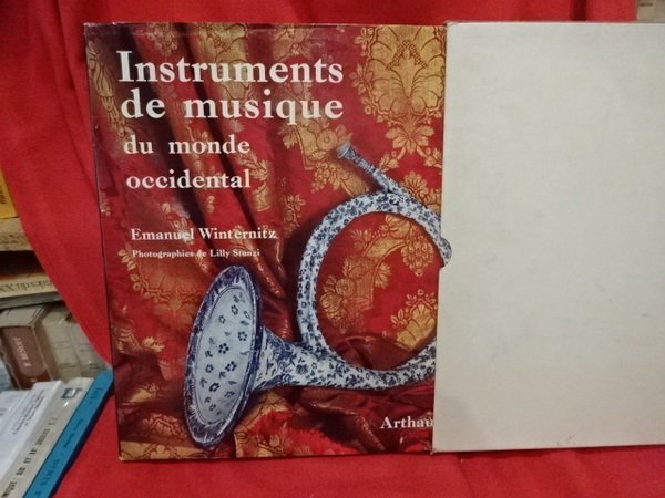 Instruments de musique du monde occidental.