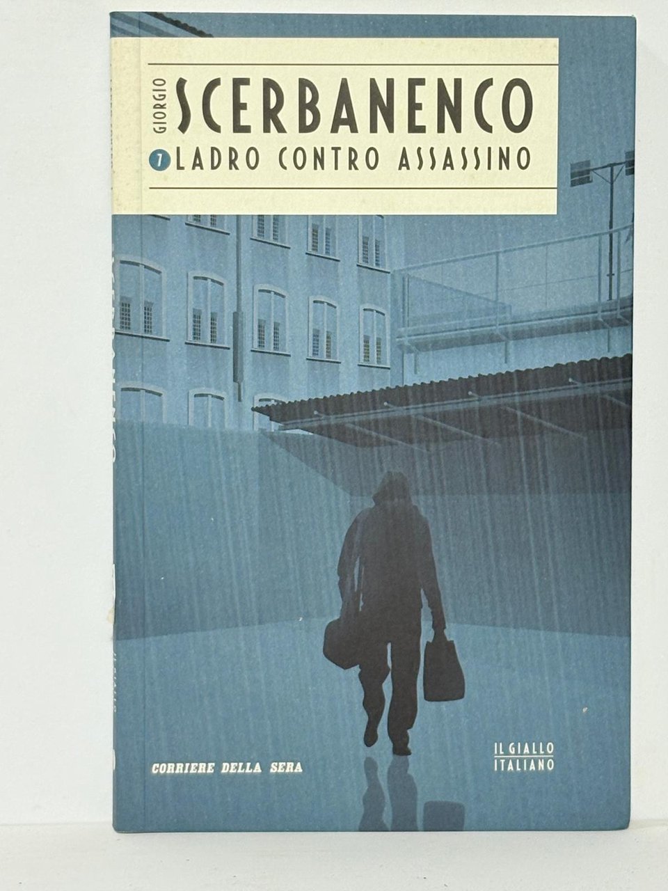 LADRO CONTRO ASSASSINO