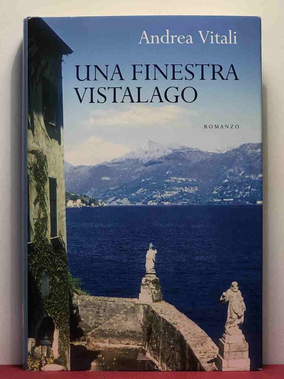 Una finestra vistalago