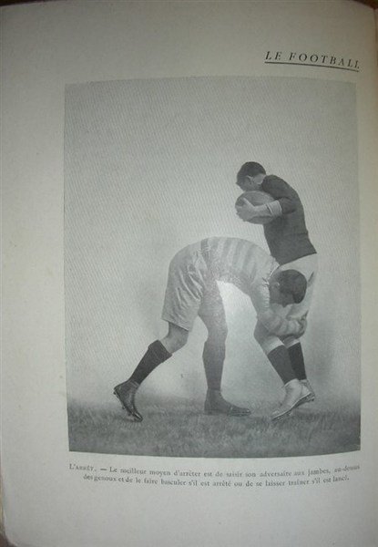 LE FOOTBALL. Rugby - Americain Association.